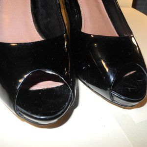 Vince Camuto - Peep-toe heels